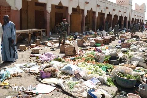 Hiện trường một vụ đánh bom liều chết tại CH Chad hồi tháng 7. (Nguồn: AFP/TTXVN)
