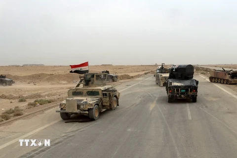  Lực lượng an ninh Iraq được triển khai chống IS tại Ramadi. (Nguồn: Reuters/TTXVN)