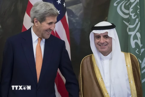 Ngoại trưởng Mỹ John Kerry và Ngoại trưởng Saudi Arabia Adel al-Jubeir. (Nguồn: AFP/TTXVN)