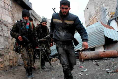 Các chiến binh đối lập Syria tại Aleppo. (Ảnh: AFP.Getty Image)