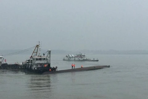 Hiện trường một vụ chìm tàu Trung Quốc trên sông Dương Tử hồi tháng 6/2015. Ảnh minh họa. (Nguồn: Reuters)
