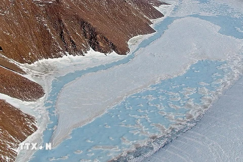 Sông băng tại đông bắc Greenland. (Nguồn: AFP/TTXVN)
