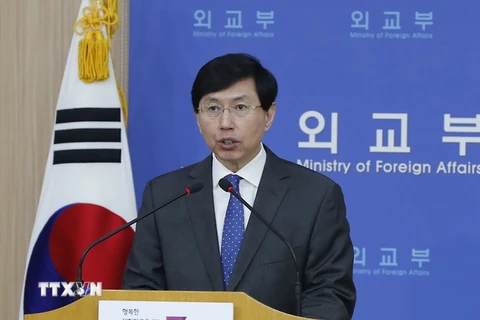 Phát ngôn viên Bộ Ngoại giao Hàn Quốc Cho June-hyuck. (Nguồn: EPA/TTXVN)