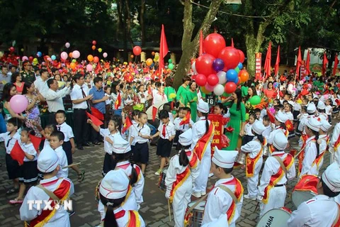 Lễ khai giảng của Trường Tiểu học Kim Liên, quận Đống Đa, Hà Nội. (Ảnh minh họa: TTXVN)