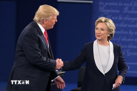 Hai ứng cử viên tranh cử Tổng thống Mỹ Hillary Clinton và Donald Trump. (Nguồn: AFP/TTXVN)