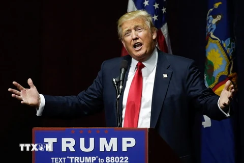 Ứng cử viên Donald Trump trong chiến dịch vận động tranh cử ở Bethpage, New York ngày 6/4/2016. (Nguồn: EPA/TTXVN)