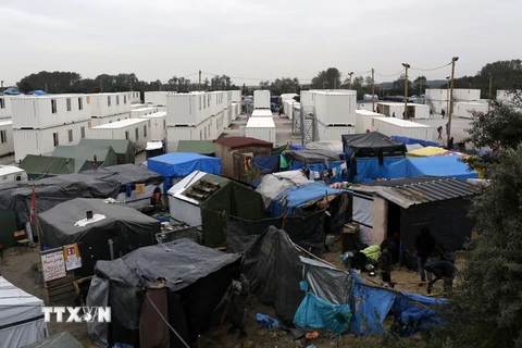 Quang cảnh trại tị nạn Jungle ở Calais, Pháp ngày 14/10. (Nguồn: AFP/TTXVN)