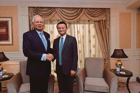 Thủ tướng Malaysia Najib Razak và tỷ phú Jack Ma. (Nguồn: Nst.com.my)