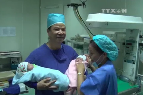 [Video] Thái Nguyên đón em bé đầu tiên ra đời bằng thụ tinh ống nghiệm