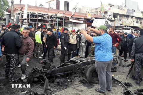 Hiện trường một vụ đánh bom xe ở Baghdad ngày 2/1. Ảnh minh họa. (Nguồn: EPA/TTXVN)