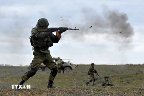 Binh sỹ Nga tập trận gần khu vực Chechnya. (Nguồn: AFP/TTXVN)
