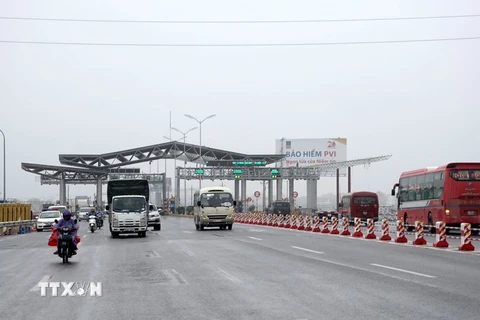 Trạm thu phí cao tốc Hà Nội-Bắc Giang. (Ảnh: Tùng Lâm/TTXVN)