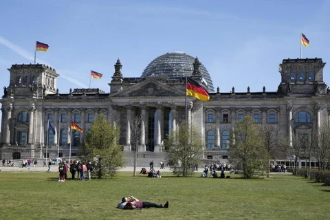 Bên ngoài tòa nhà Quốc hội Đức. (Nguồn: Reuters)