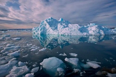 Con người là thủ phạm chính làm tan băng ở Bắc Cực. (Nguồn: theguardian.com)