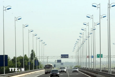 Đường cao tốc Cầu Giẽ-Ninh Bình. (Ảnh: Huy Hùng/TTXVN)