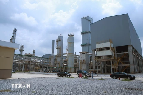 Dự án đầu tư mở rộng và nâng công suất Nhà máy phân đạm Hà Bắc từ 180.000 lên 500.000 tấn/năm là dự án trọng điểm của Tập đoàn Hóa chất Việt Nam với tổng mức đầu tư trên 568 triệu USD. (Ảnh: Hoàng Hùng/TTXVN)