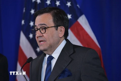 Bộ trưởng Kinh tế Mexico Ildefonso Guajardo tại cuộc họp báo ở Washington, DC, Mỹ ngày 10/3. (Nguồn: AFP/TTXVN)
