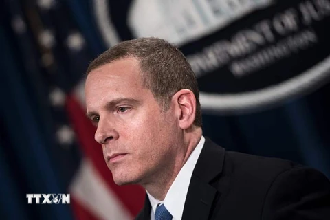 Trợ lý Giám đốc chi nhánh dịch vụ phản ứng tội phạm mạng của Cục điều tra Liên bang Mỹ Paul Abbate trong cuộc họp báo về vụ tấn công mạng trên toàn cầu ở Washington, DC., ngày 13/5. (Nguồn: AFP/TTXVN)