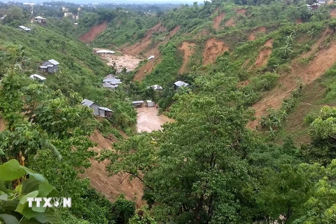 Hiện trường vụ lở đất ở Rangamati, Bangladesh ngày 13/6. (Nguồn: AFP/TTXVN)