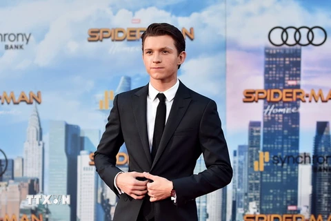 Nam diễn viên Tom Holland tại buổi công chiếu "Người nhện: Trở về nhà" tại nhà hát TCL ở Hollywood, California ngày 28/6. (Nguồn: AFP/TTXVN)