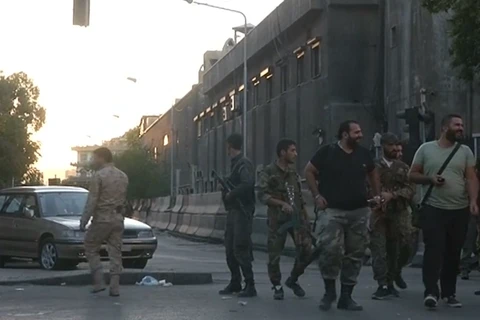 [Video] Syria: IS kích nổ bom giữa đồn cảnh sát, 11 người thương vong