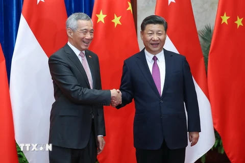 Thủ tướng Singapore Lý Hiển Long và Chủ tịch Trung Quốc Tập Cận Bình tại Bắc Kinh ngày 20/09. (Nguồn: AFP/TTXVN)