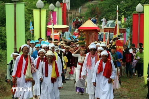 Lễ hội Katê của đồng bào Chăm theo đạo Bàlamôn tại tỉnh Ninh Thuận. (Ảnh: Đức Ánh/TTXVN)