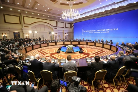  Toàn cảnh vòng đàm phán Syria tại Astana, Kazakhstan ngày 15/9/207. (Nguồn: AFP/TTXVN)
