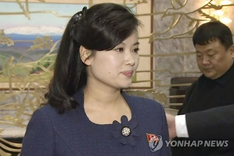 [Video] Trưởng nhóm nhạc nữ Moranbong của Triều Tiên sang Hàn Quốc