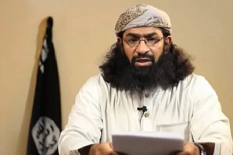 Ảnh chụp màn hình chụp từ video của Khalid Batarfi, một nhân vật cao cấp của al-Qaeda ở bán đảo Arab. (Nguồn: YouTube)