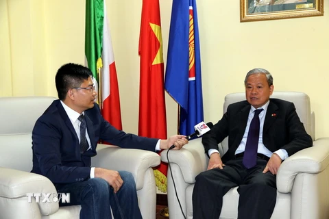 Đại sứ Cao Chính Thiện trả lời phỏng vấn phóng viên TTXVN. (Nguồn: TTXVN)