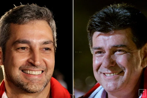 Ứng cử viên Mario Abdo Benitez (trái) và ứng cử viên Efrain Alegre. (Nguồn: Reuters)