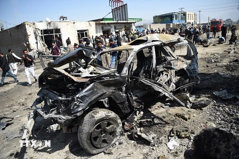 Hiện trường một vụ đánh bom tại Kabul, Afghanistan ngày 17/3. (Nguồn: AFP/TTXVN) 