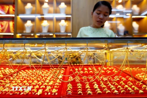 Một cửa hàng vàng ở Yangon, Myanmar. (Nguồn: THX/TTXVN)