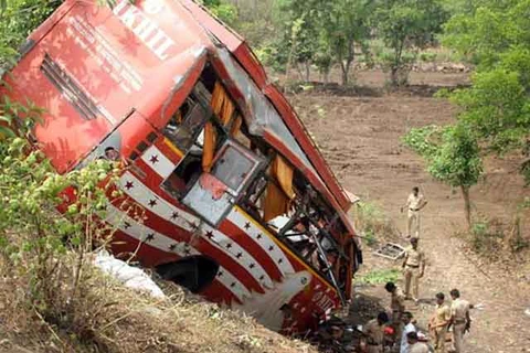 Hiện trường một vụ tai nạn xe buýt tại Ấn Độ. Ảnh minh họa. (Nguồn: ndtv.com)