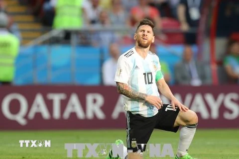 Tuyển thủ Argentina Lionel Messi trong trận đấu Argentina - Pháp ở vòng 1/8 World Cup 2018 ở Kazan, Nga ngày 30/6. (Ảnh: THX/TTXVN)