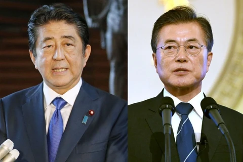  Thủ tướng Nhật Bản Shinzo Abe và Tổng thống Hàn Quốc Moon Jae-in. (Nguồn: Kyodo) 