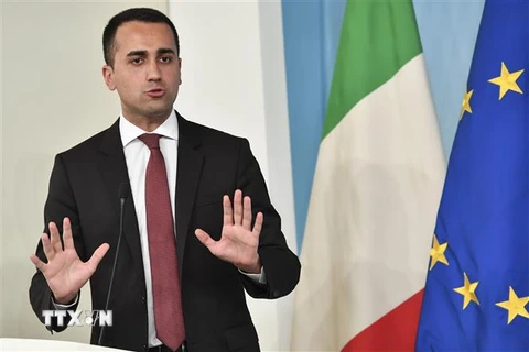 Phó Thủ tướng Italy Luigi Di Maio phát biểu tại một cuộc họp báo ở Rome ngày 3/7. (Ảnh: AFP/TTXVN)