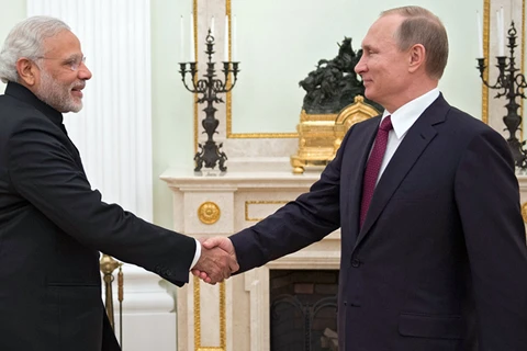 Thủ tướng Ấn Độ Narendra Modi (trái) và Tổng thống Nga Vladimir Putin. (Nguồn: Sputnik)