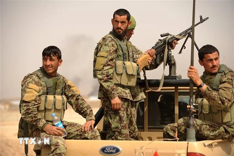 Các nhân viên an ninh Afghanistan. (Nguồn: AFP/TTXVN)