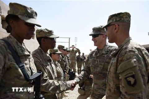 Binh sỹ Mỹ làm nhiệm vụ tại Lashkar Gah, tỉnh Helmand, Afghanistan. (Ảnh: AFP/TTXVN)