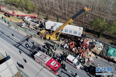 Hiện trường một vụ tai nạn giao thông nghiêm trọng tại Trung Quốc. Ảnh minh họa. (Nguồn: news.cn)