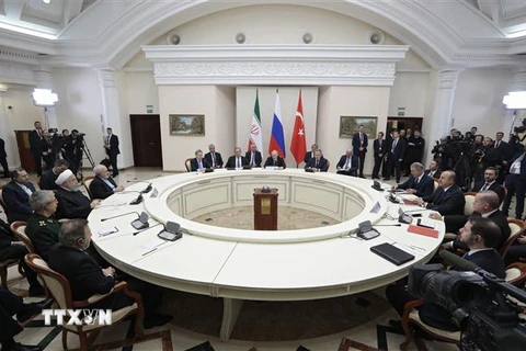 Toàn cảnh Hội nghị thượng đỉnh ba bên về Syria ở Sochi (Nga) ngày 14/2/2019. (Ảnh: AFP/TTXVN)