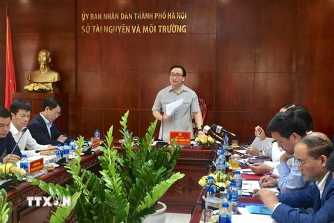 Trong ảnh: Bí thư Thành ủy Hà Nội Hoàng Trung Hải phát biểu tại buổi làm việc. Ảnh: Minh Nghĩa- TTXVN 