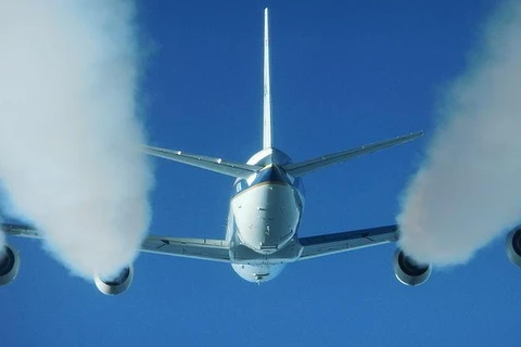 Loại nhiên liệu sinh học mới sẽ giúp giảm khí thải CO2 trong ngành hàng không. (Nguồn: NASA)