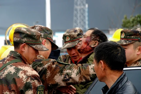 [Video] 700 người thương vong trong vụ nổ nhà máy hóa chất Trung Quốc