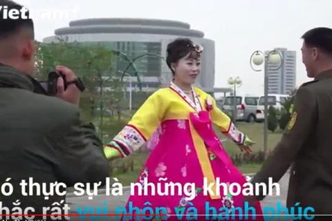 Đám cưới của cô dâu-chú rể Triều Tiên có rất nhiều khoảnh khắc vui nhộn