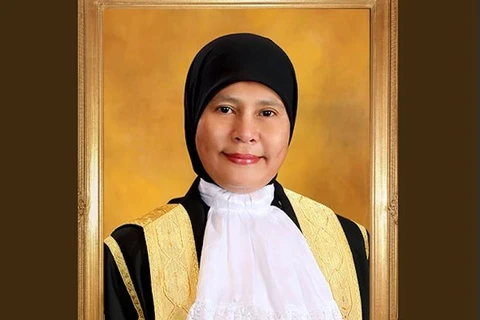 Bà Tengku Maimun Tuan Mat làm nữ chánh án đầu tiên của Tòa án tối cao Malaysia. (Nguồn: malaymail.com)