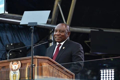 Tổng thống Nam Phi Cyril Ramaphosa đọc diễn văn nhậm chức. (Ảnh: Phi Hùng/TTXVN)