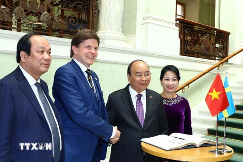 [Photo] Thủ tướng Nguyễn Xuân Phúc làm việc tại Thụy Điển